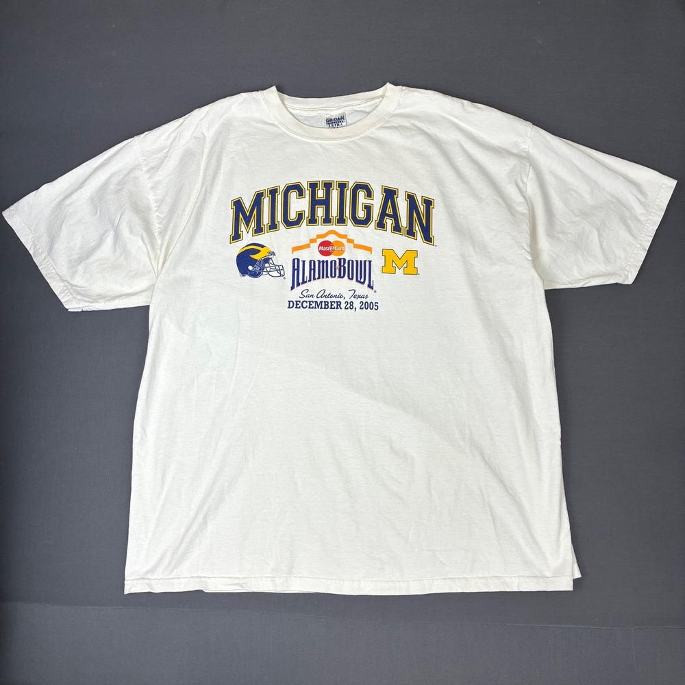 1. Michigan Alamo Bowl Size XXL White T-Shirt Gildan